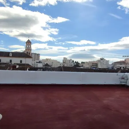 Big And Cozy With A Big Terrace In The Center Of The Old Town *