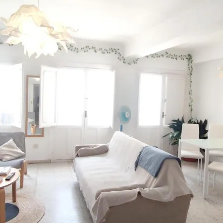 Big And Cozy With A Big Terrace In The Center Of The Old Town * Marbella