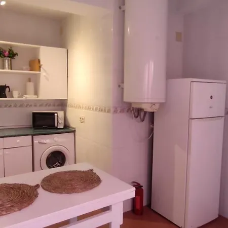 Big And Cozy With A Big Terrace In The Center Of The Old Town *